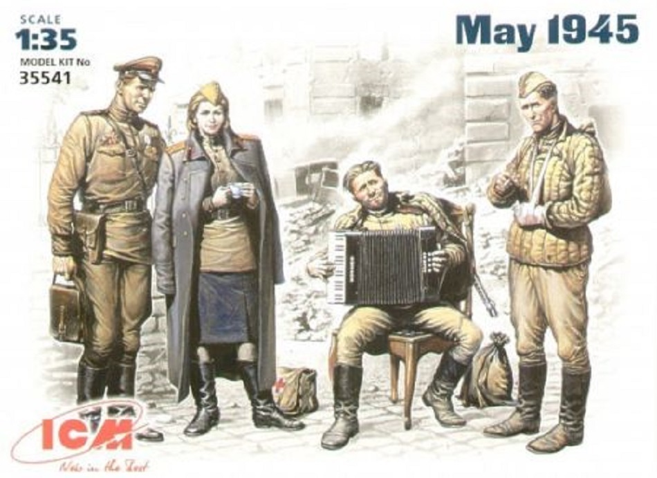 4 figurini ICM SOVIET "WAR IS OVER" MAY 1945 Scala 1:35 cod.35541 